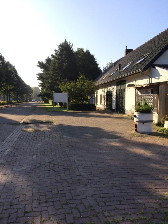 B&B De Laarhoeve Waalre Exteriör bild